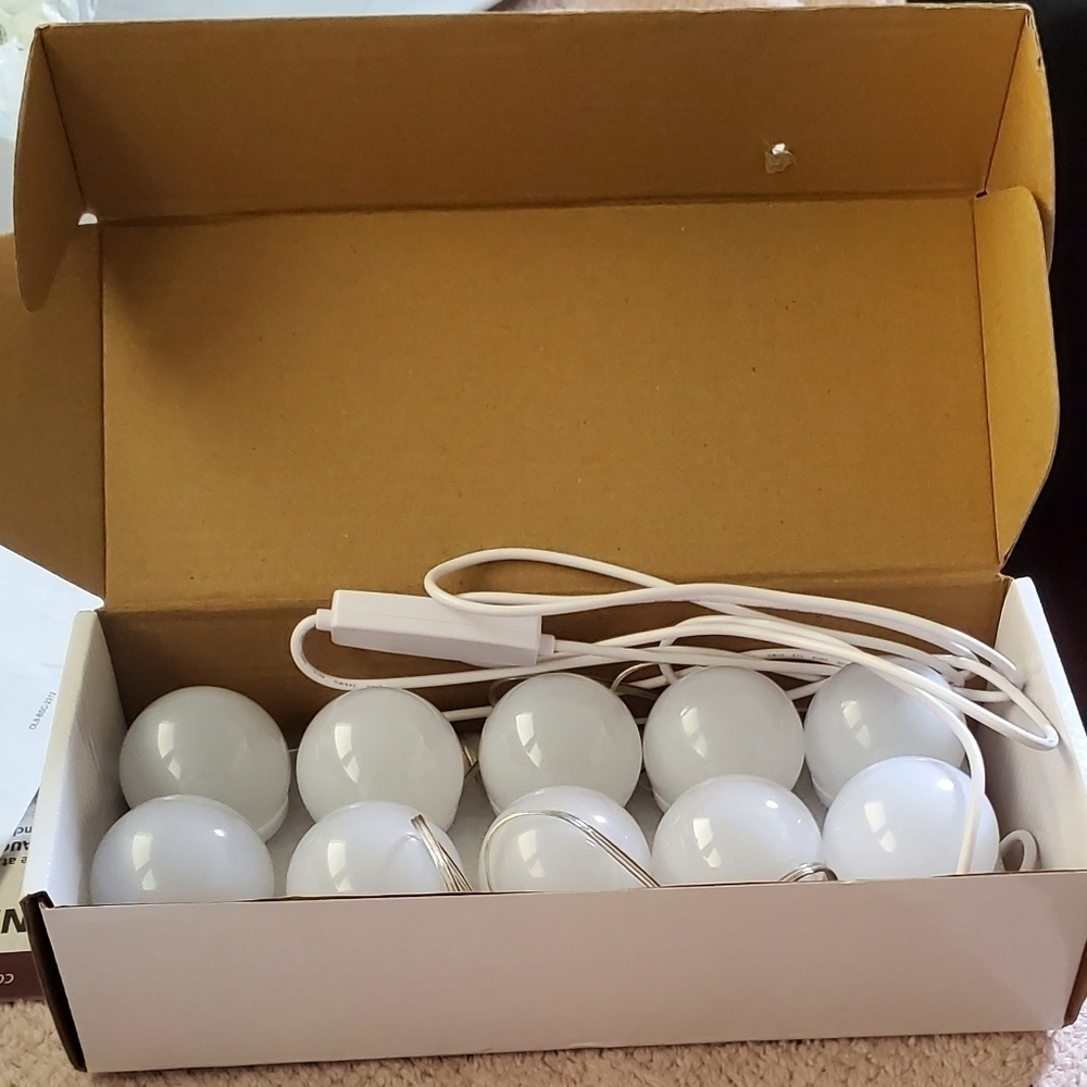 Home Smart Ten Bulb Vanity Light Set USB - Picture 2 of 5